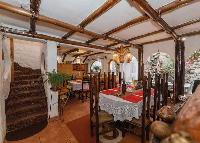 Hostal Madre Tierra Cusco